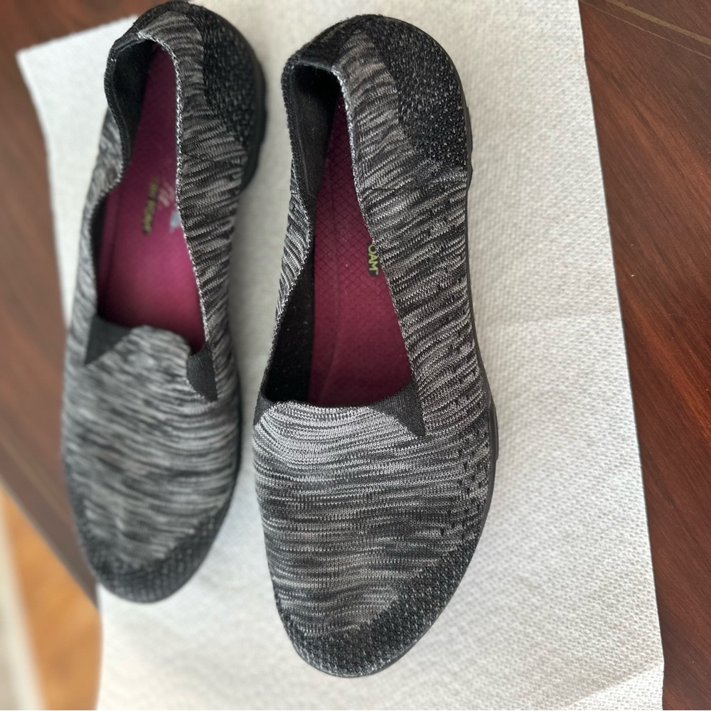 Skechers Memory foam shoes.  Size 10, Color Gray/black.  Good condition.